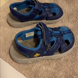 Toddler size 10 blue Columbia sandal